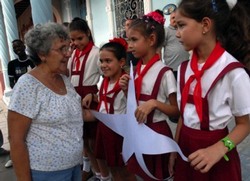 Cuban five Mother for US Women Help